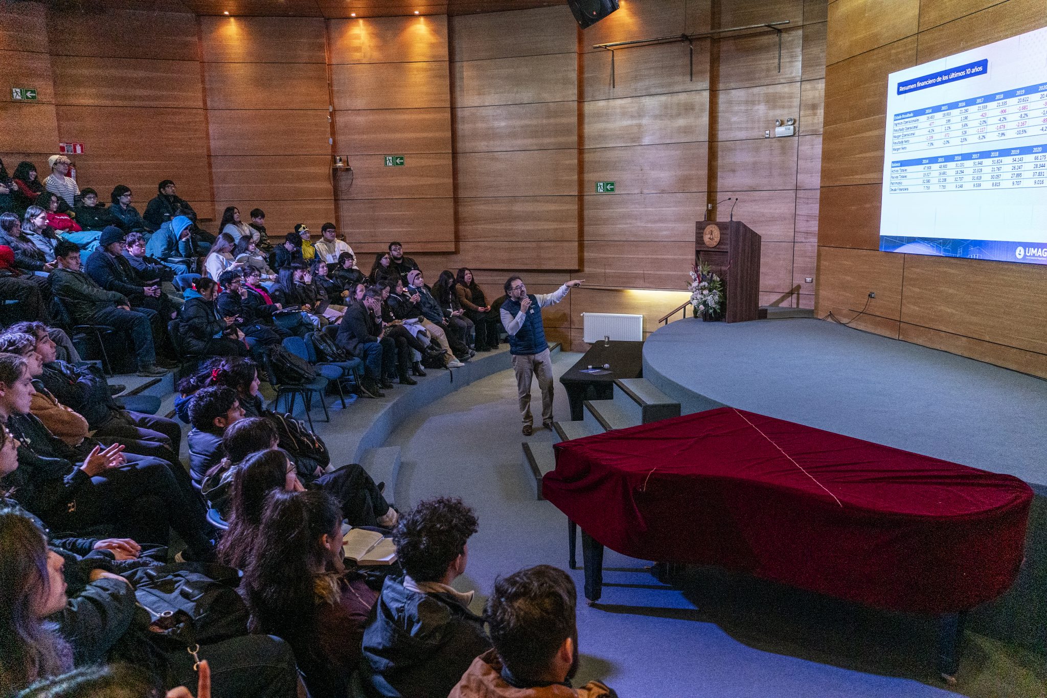 Autoridades de la UMAG dialogaron con estudiantes sobre proceso de ...